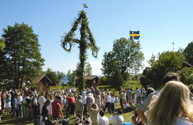 Vad är Midsommar